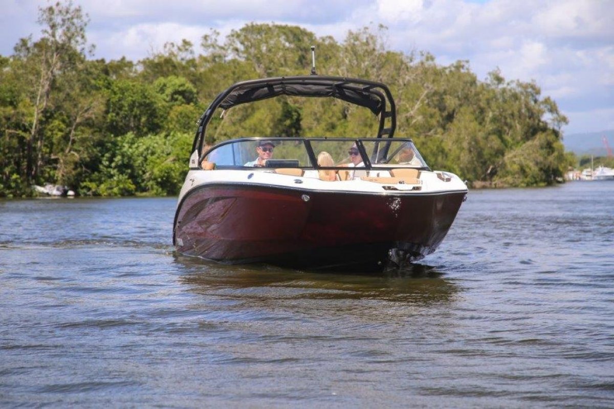 Yamaha Jet Boat 252S photo 11