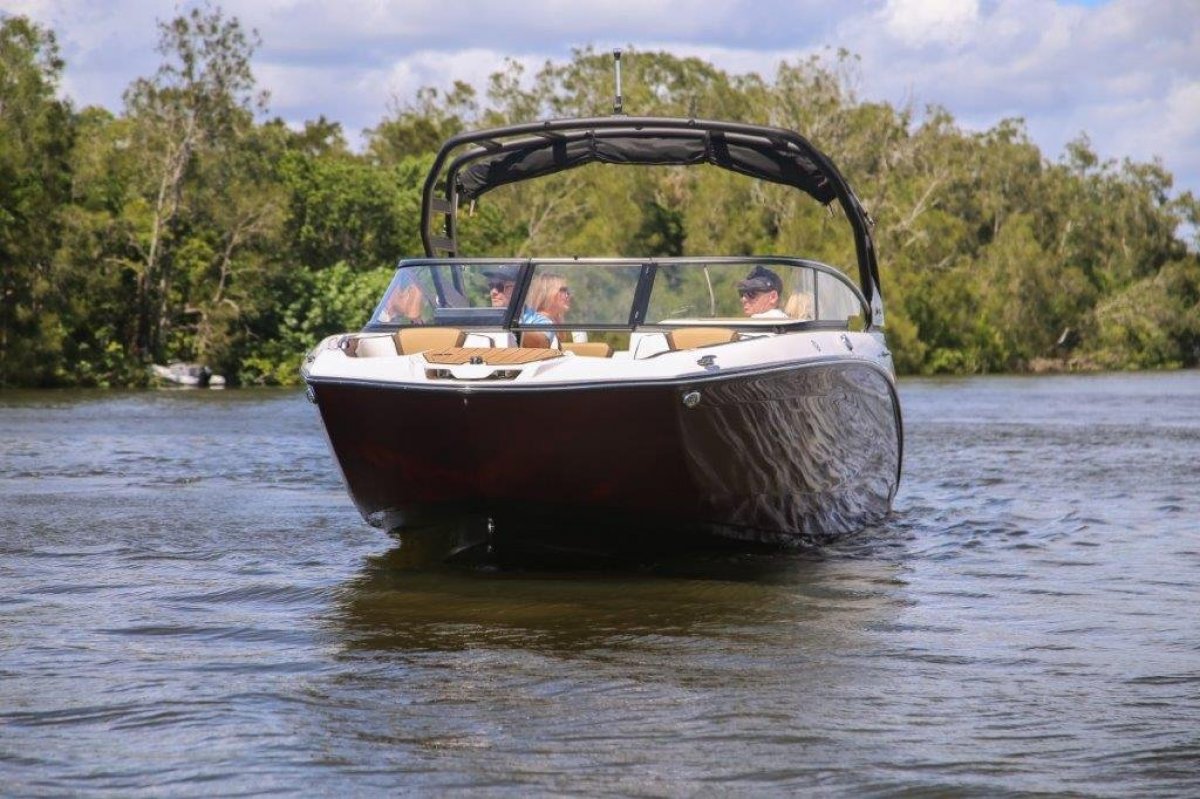 Yamaha Jet Boat 252S photo 12