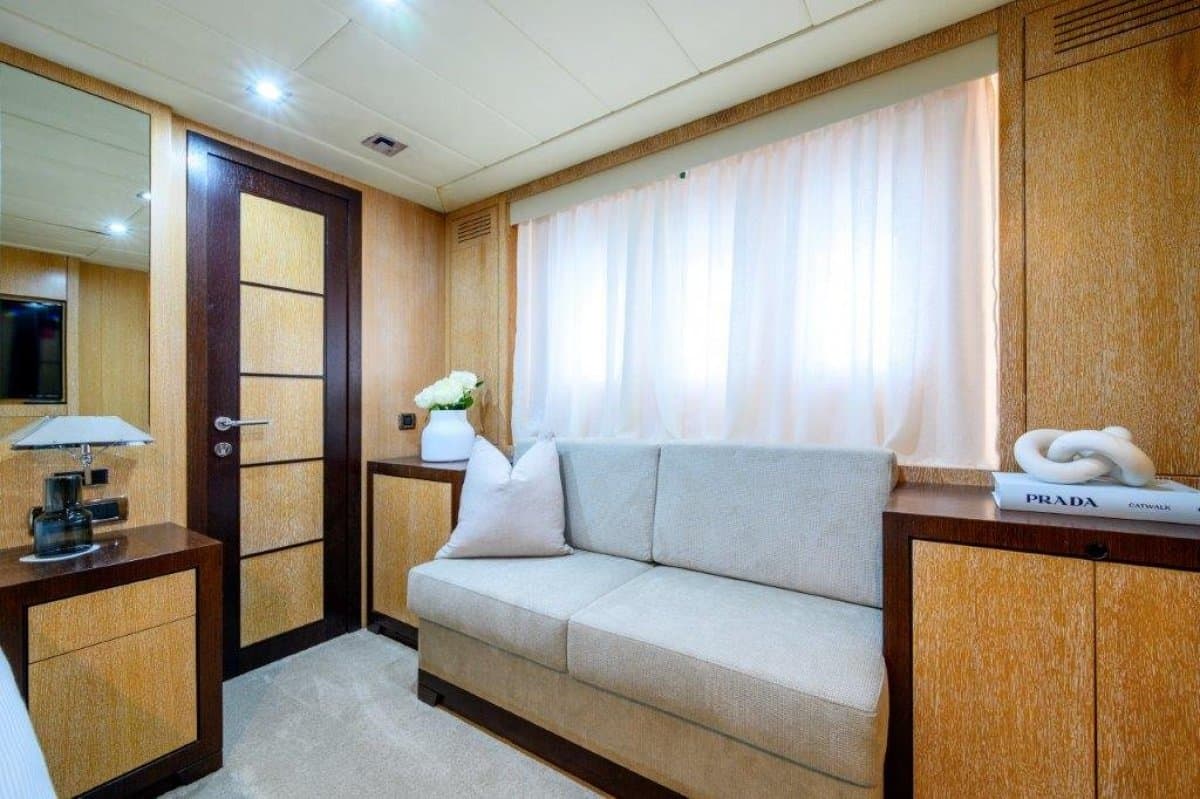 Mangusta 80 Sportsyacht photo 13