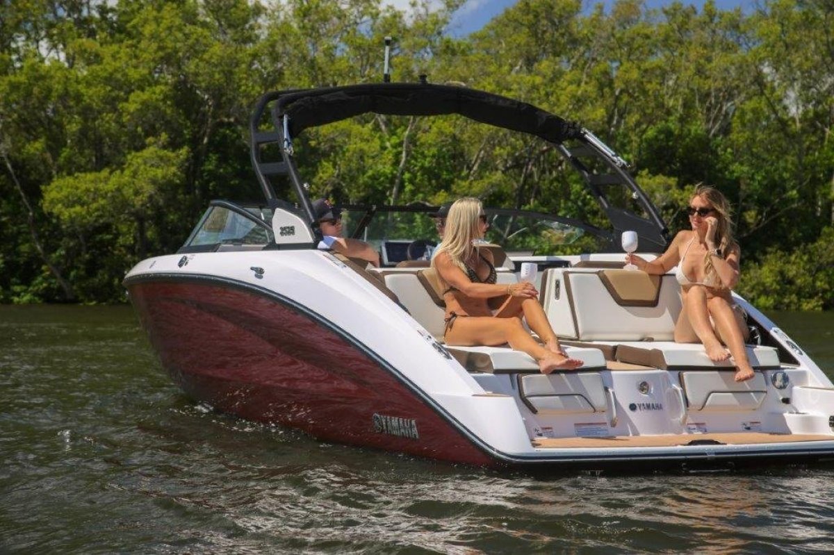 Yamaha Jet Boat 252S photo 14