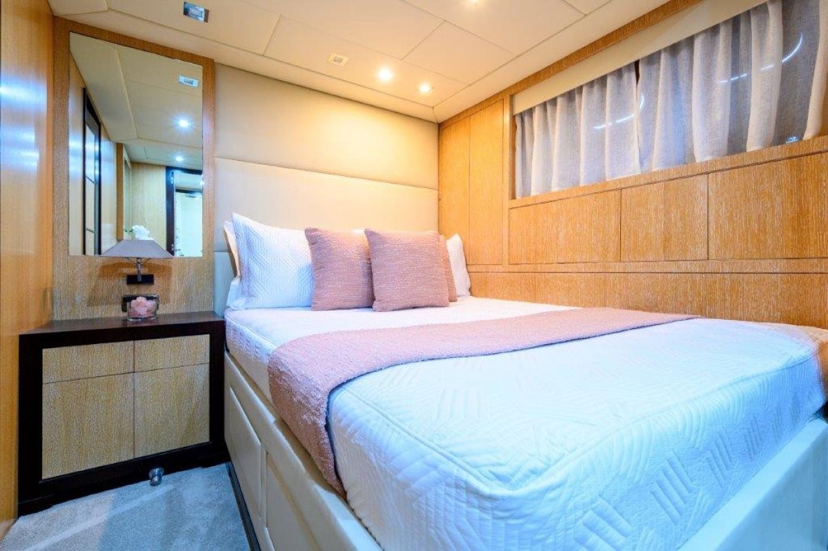 Mangusta 80 Sportsyacht photo 21