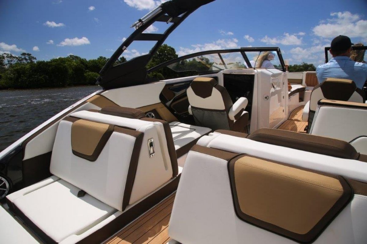 Yamaha Jet Boat 252S photo 22