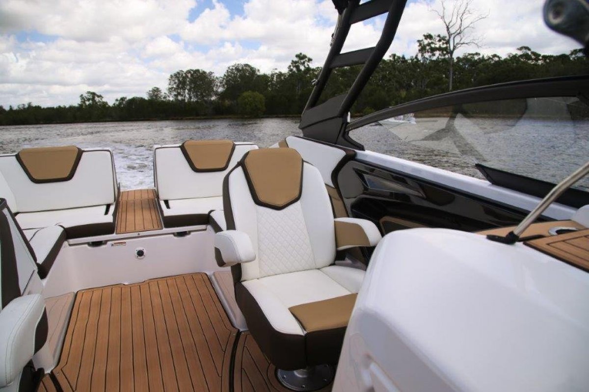 Yamaha Jet Boat 252S photo 33