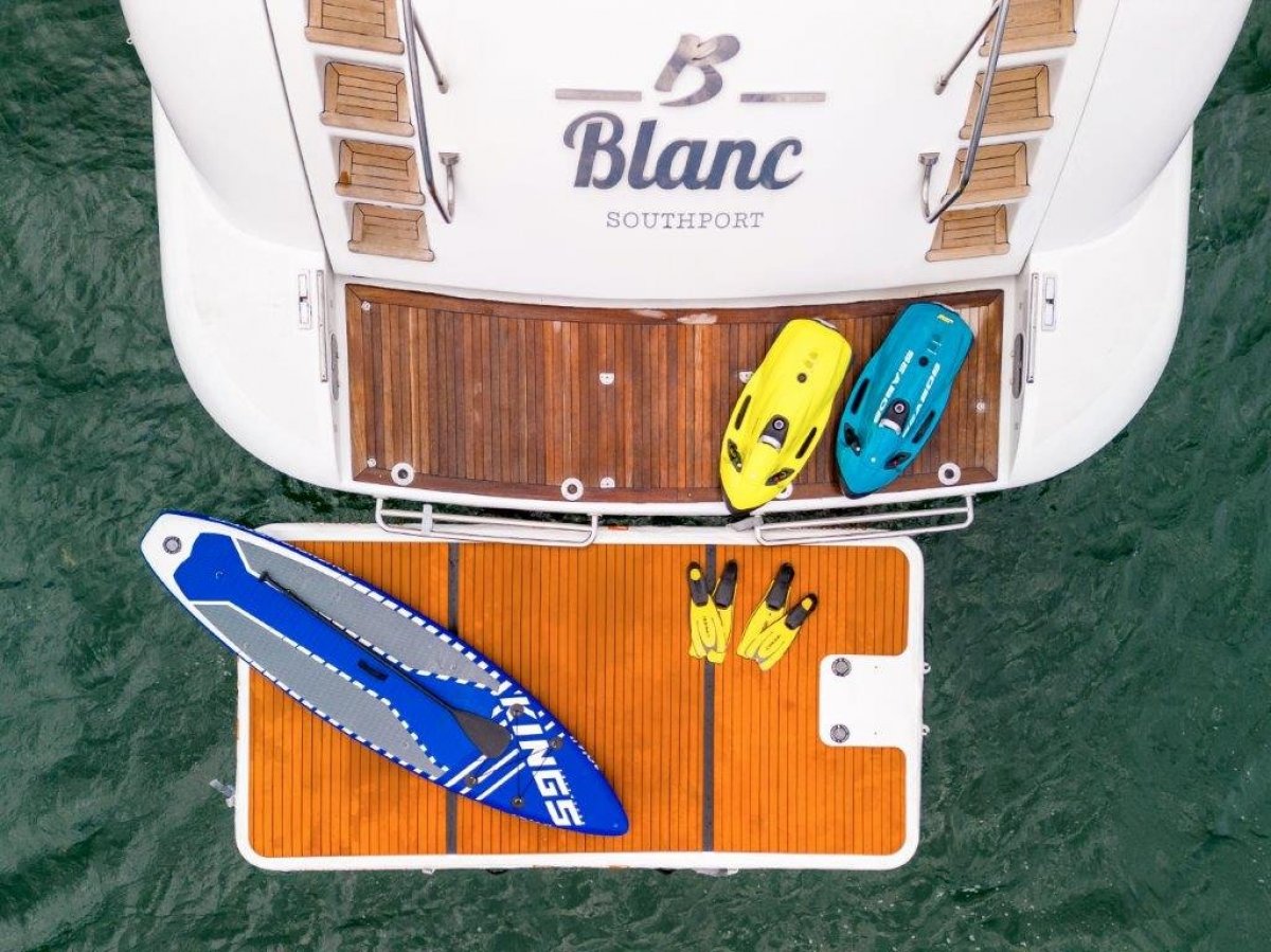 Mangusta 80 Sportsyacht photo 10
